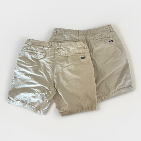 Bundle Of 2 Patagonia Shorts Mens Size 34 Khaki Organic Cotton Outdoor READ!! - Picture 1 of 16